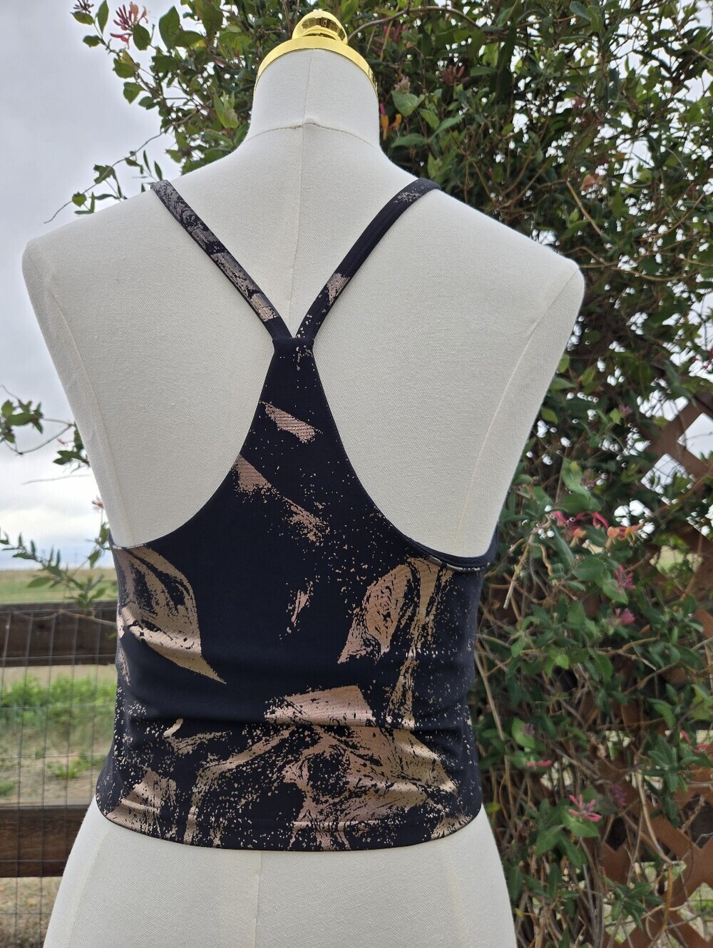 Old Navy Black & Rose Gold Marble Swirl PowerSoft Longline Sports Bra Size Large - Picture 13 of 16